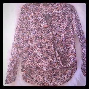 THE LIMITED NWT Super Cute Blouse